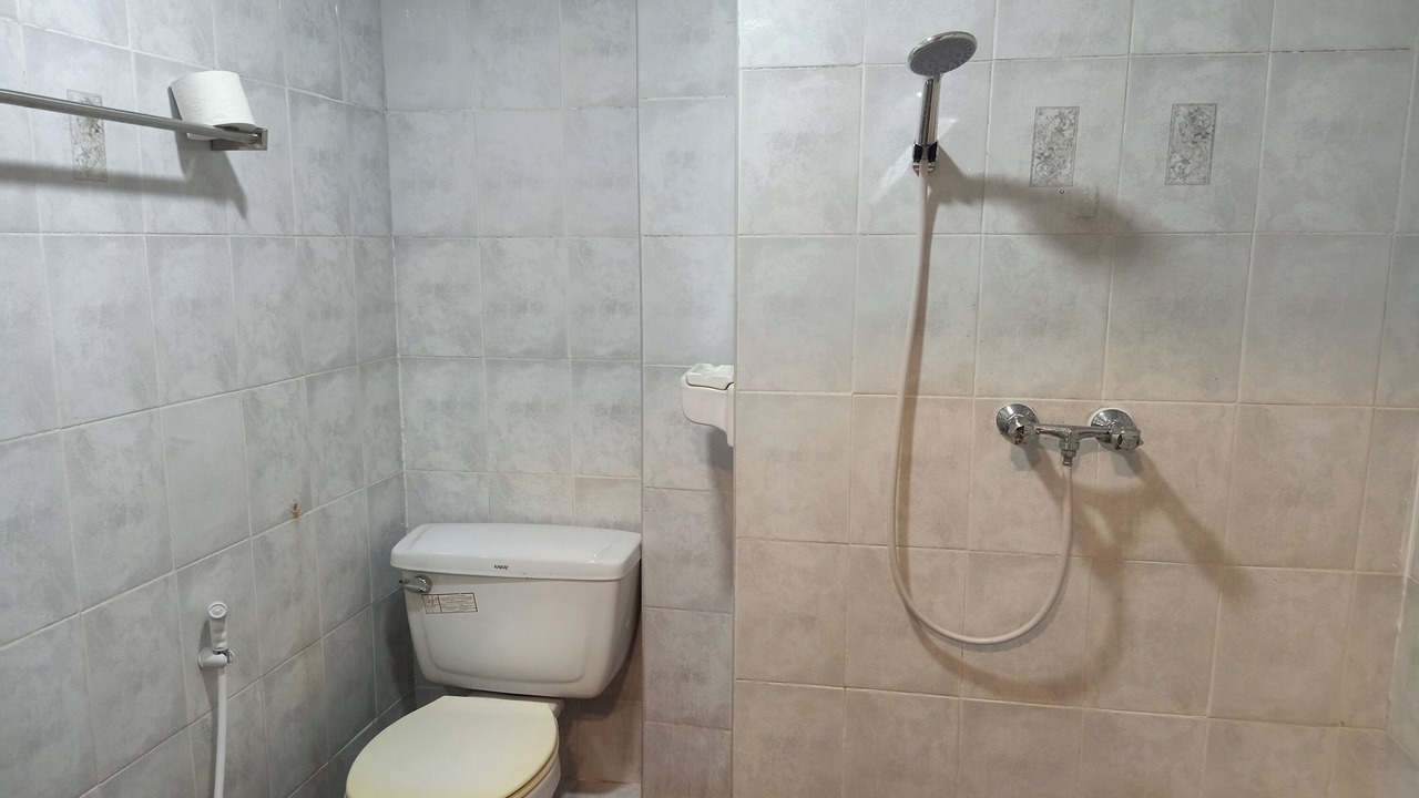 Photo of Bathroom in Tha Wang Thong