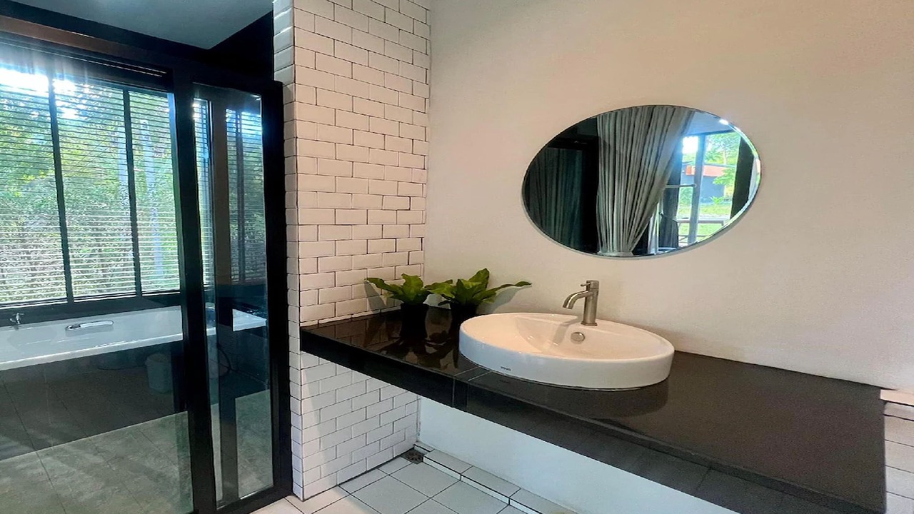 Photo of Bathroom in Sanamchai