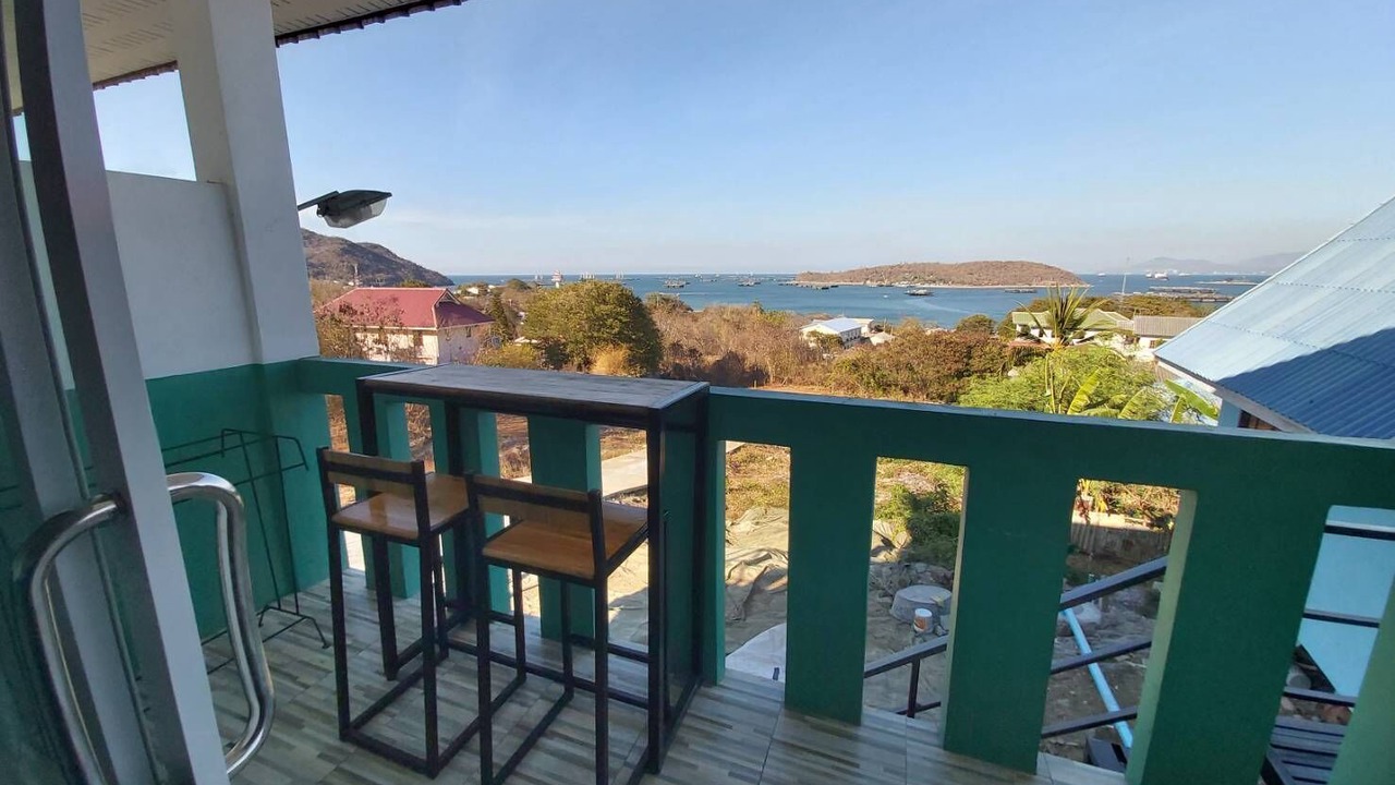 Photo of Patio Balcony in Ko Sichang