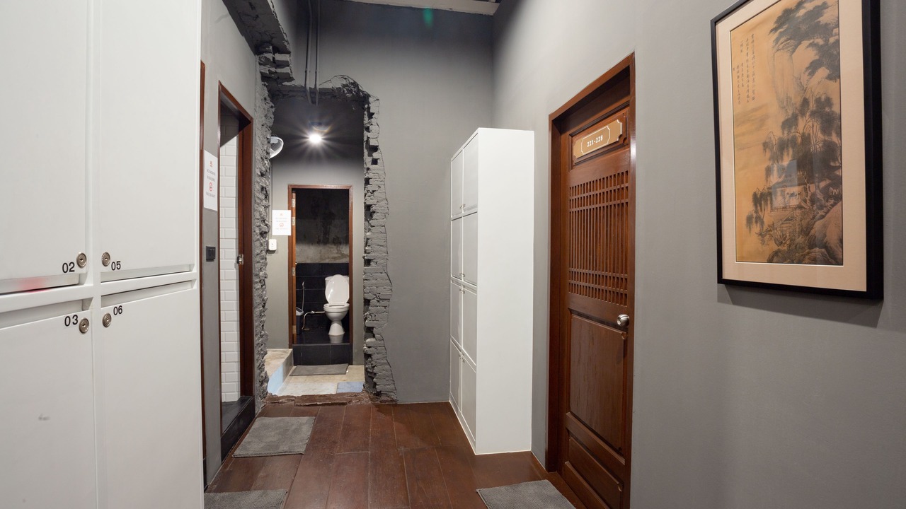Photo of Bedroom in China Town