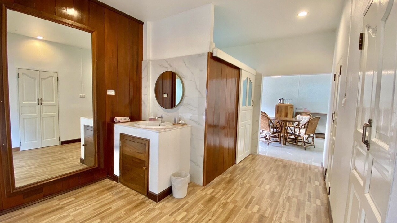 Photo of Bathroom in Li