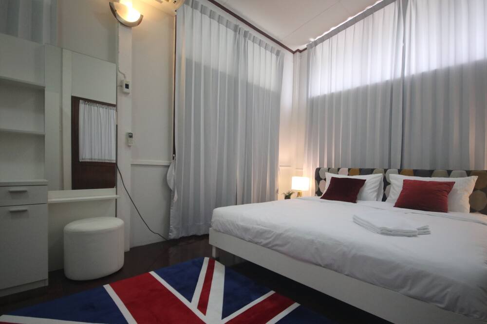 Photo of Bedroom in Phaya Thai