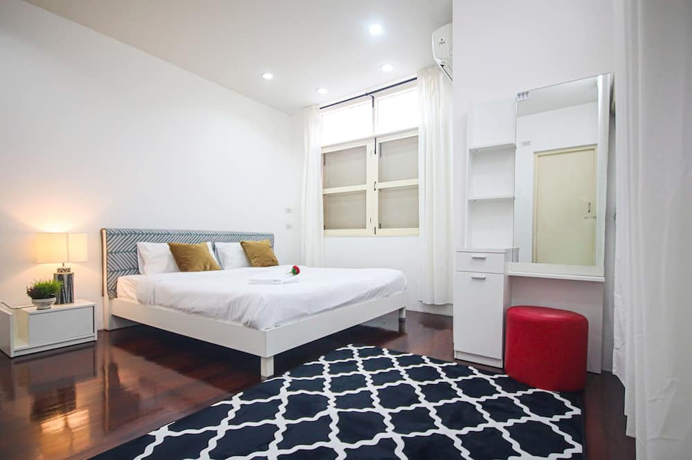 Photo of Bedroom in Phaya Thai