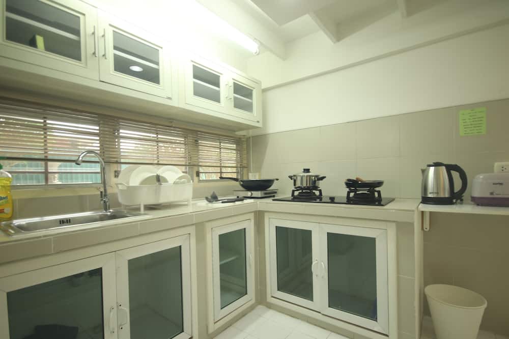 Photo of Kitchen in Phaya Thai