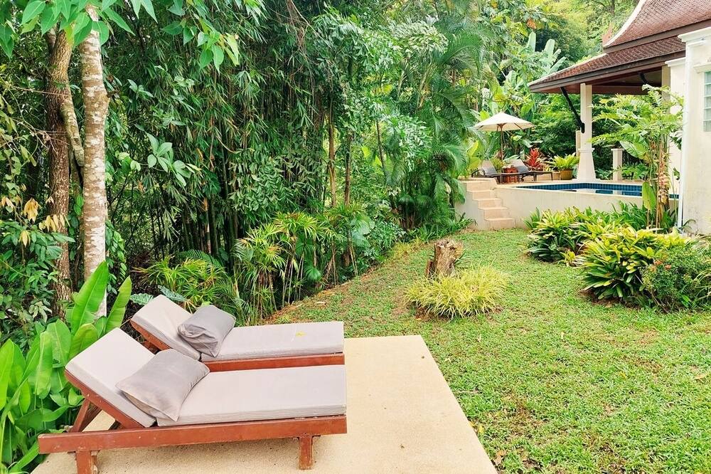 Photo of Outdoor in Thai Mueang