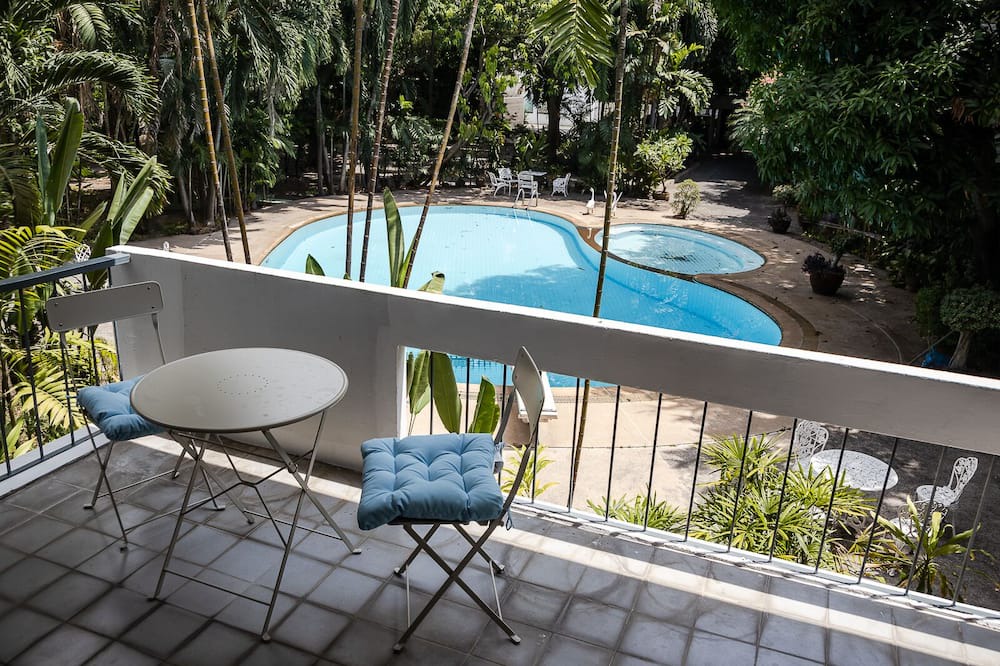 Photo of Patio Balcony in Samsen Nai