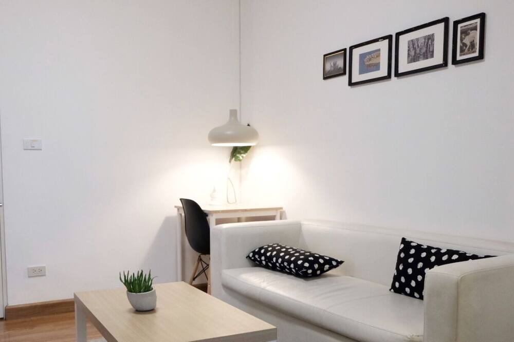 Photo of Livingroom in Samsen Nok