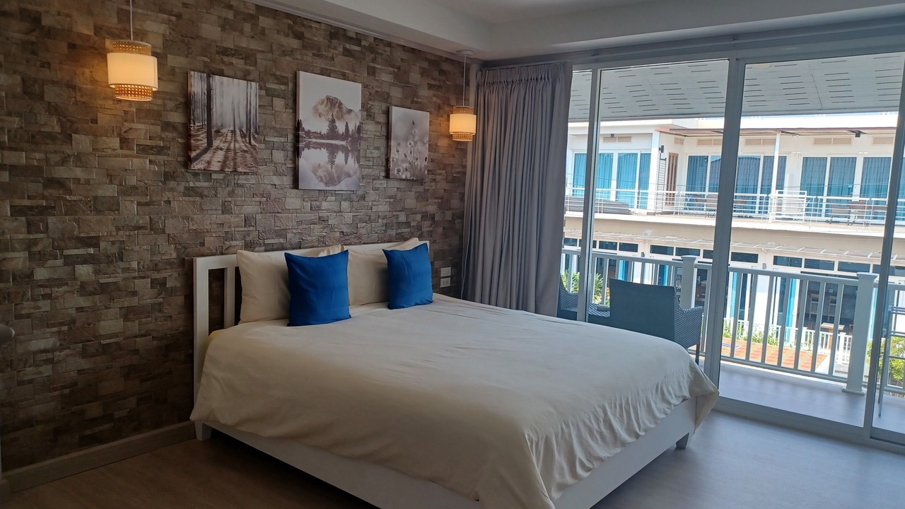 Photo of Bedroom in Koh Lan