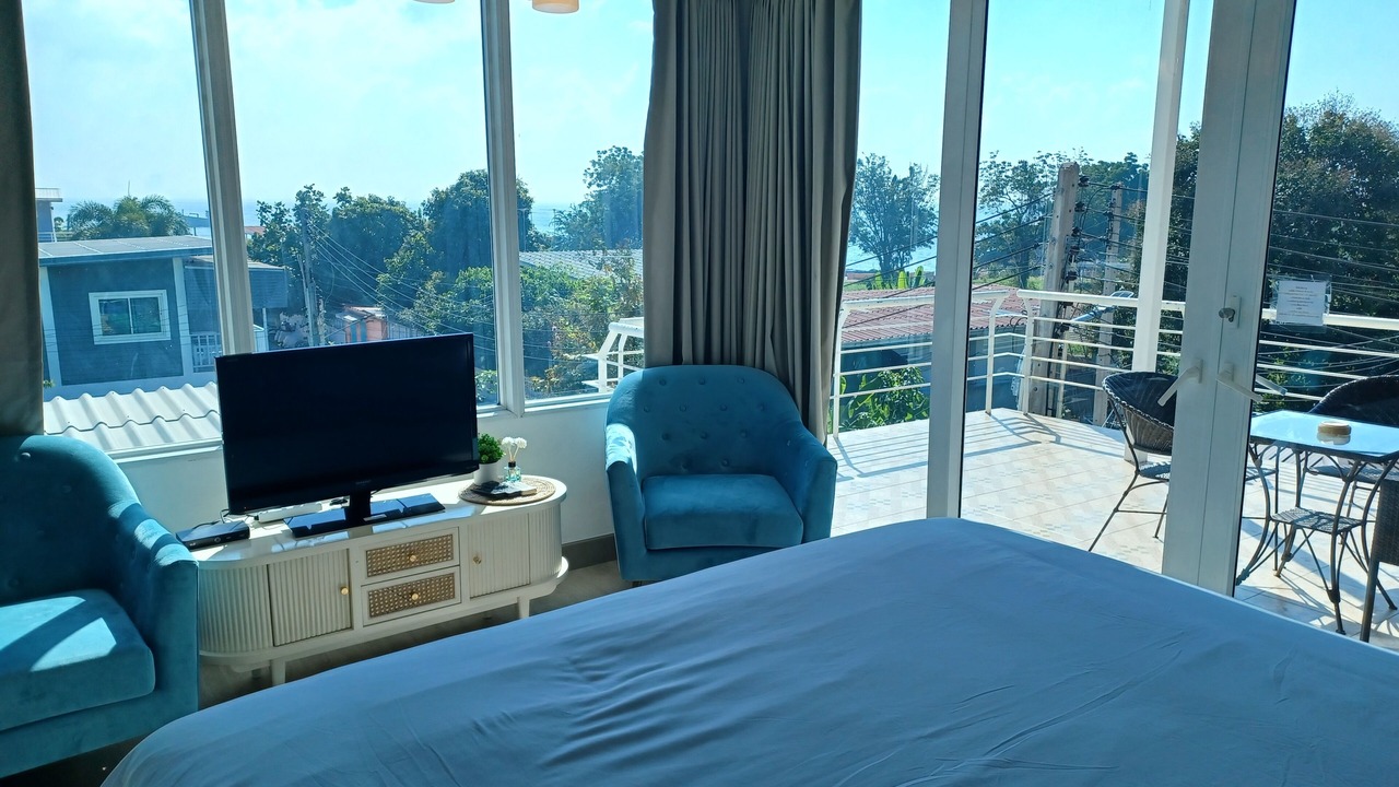 Photo of Bedroom in Koh Lan