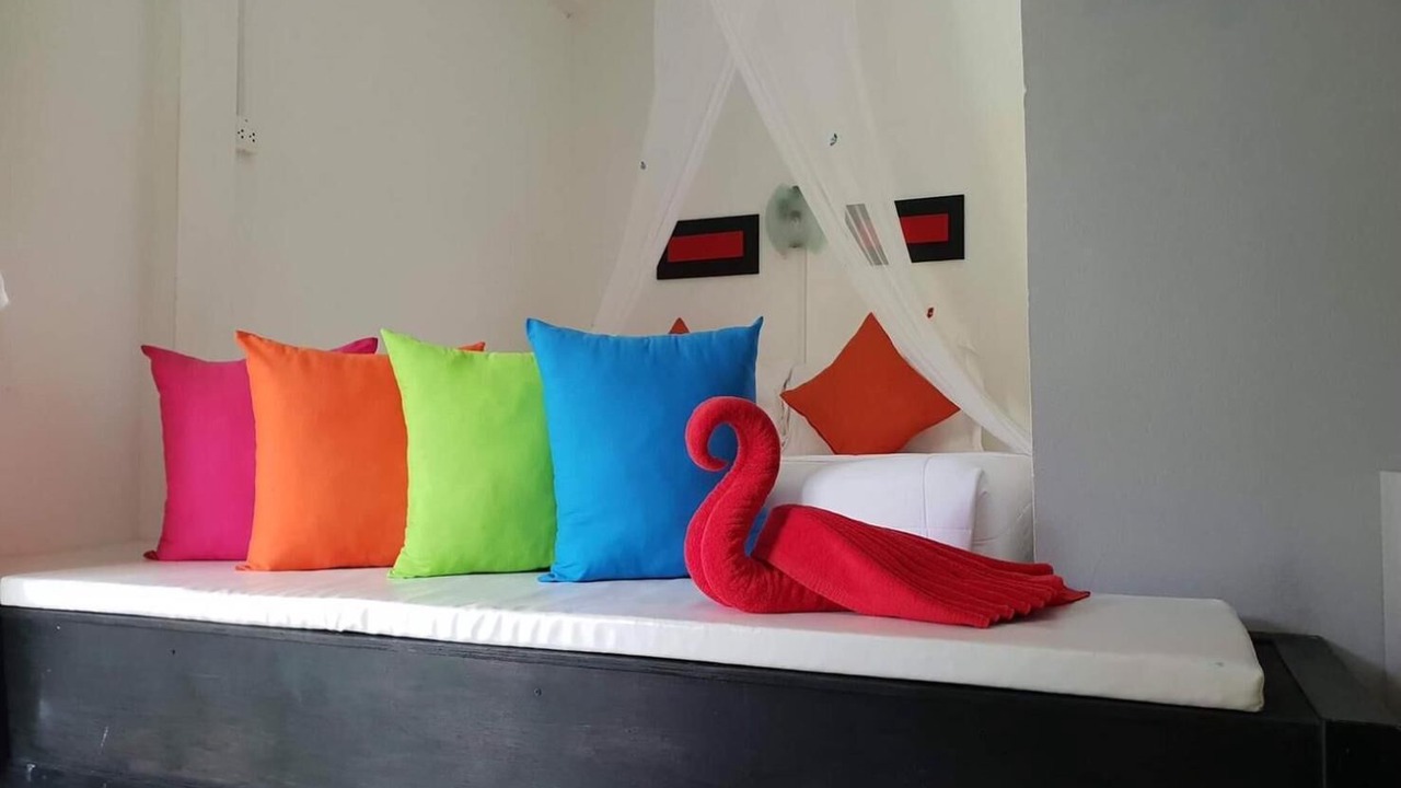 Photo of Bedroom in Srithanu