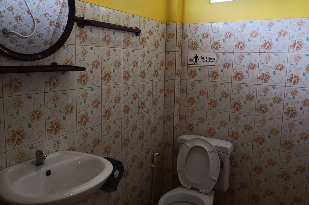 Photo of Bathroom in Sankhaburi