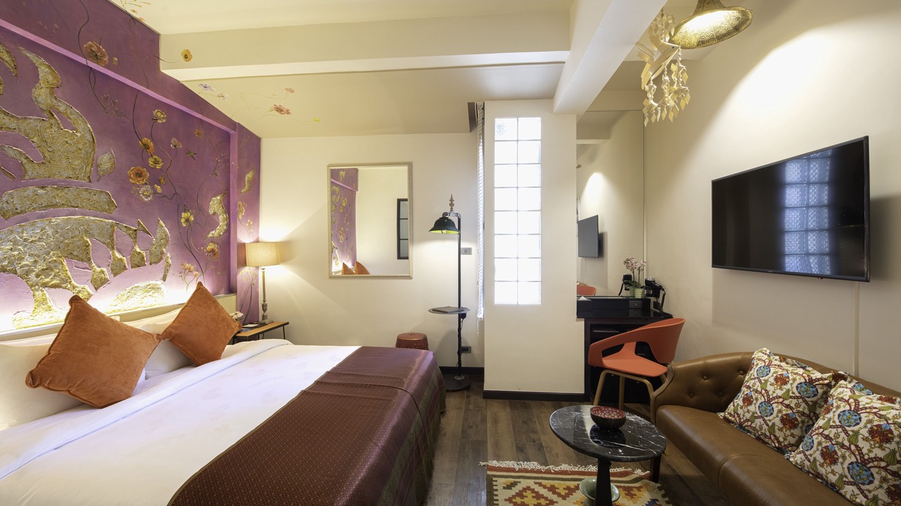 Photo of Bedroom in Thanon Phetchaburi