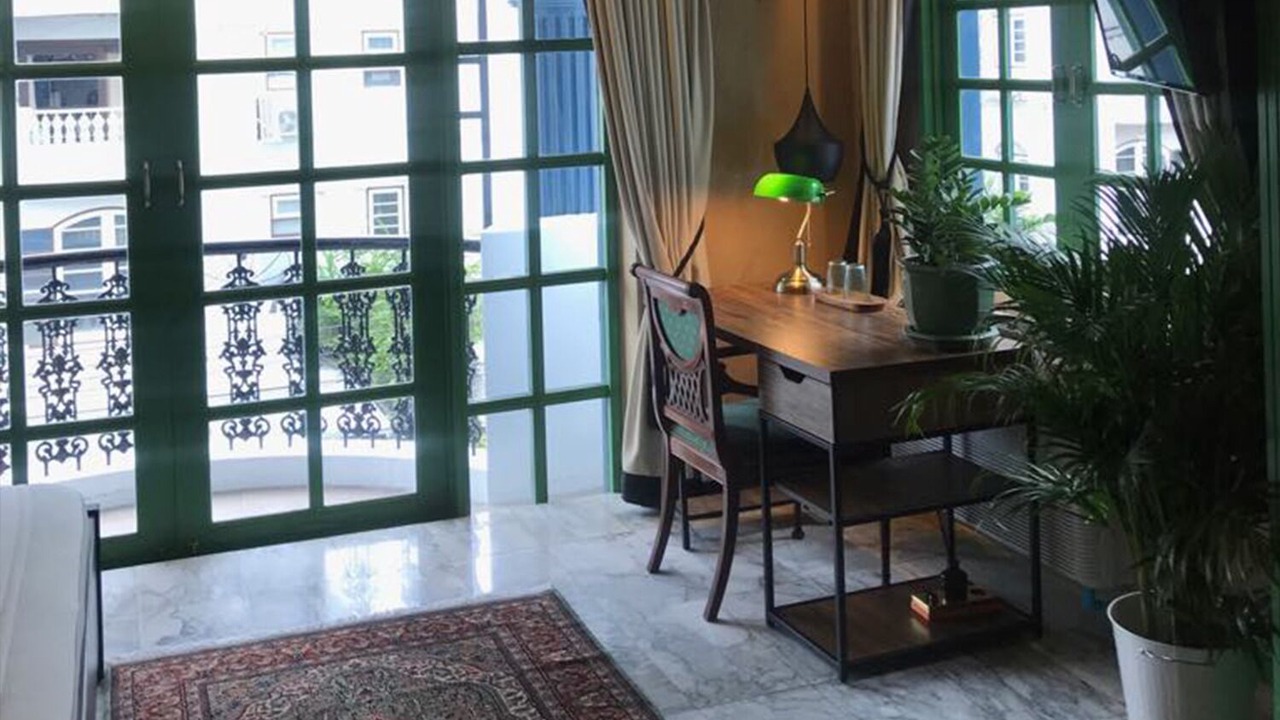 Photo of Bedroom in Samsen Nai