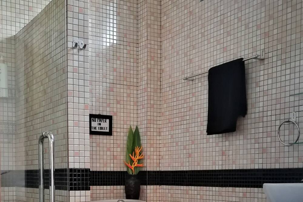 Photo of Bathroom in Ko Lanta