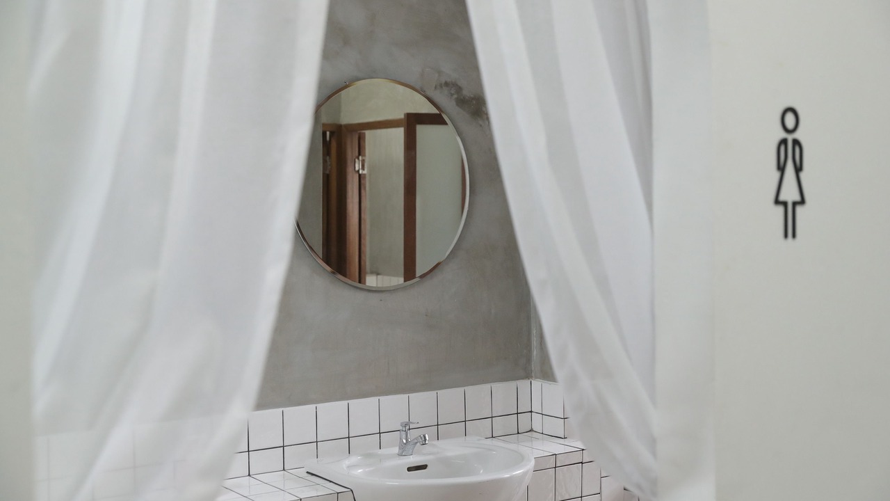Photo of Bathroom in Thung Maha Mek