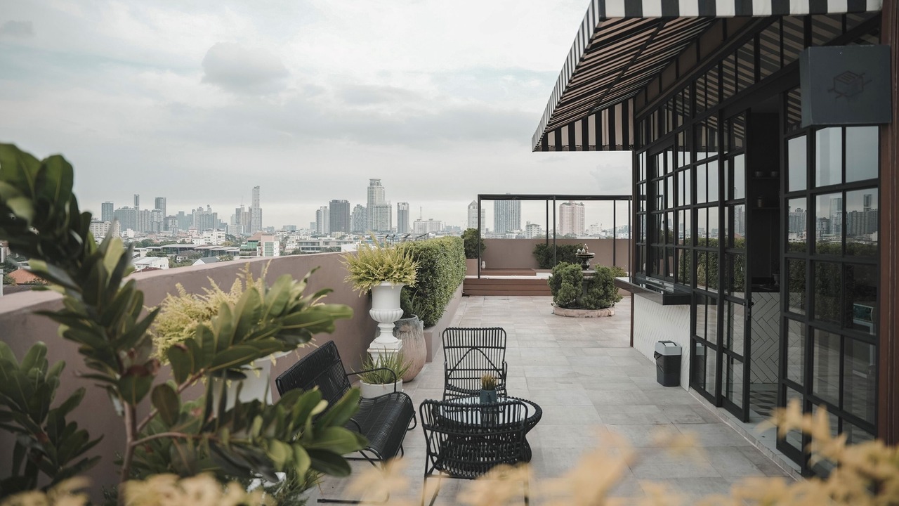 Photo of Outdoor in Wattana