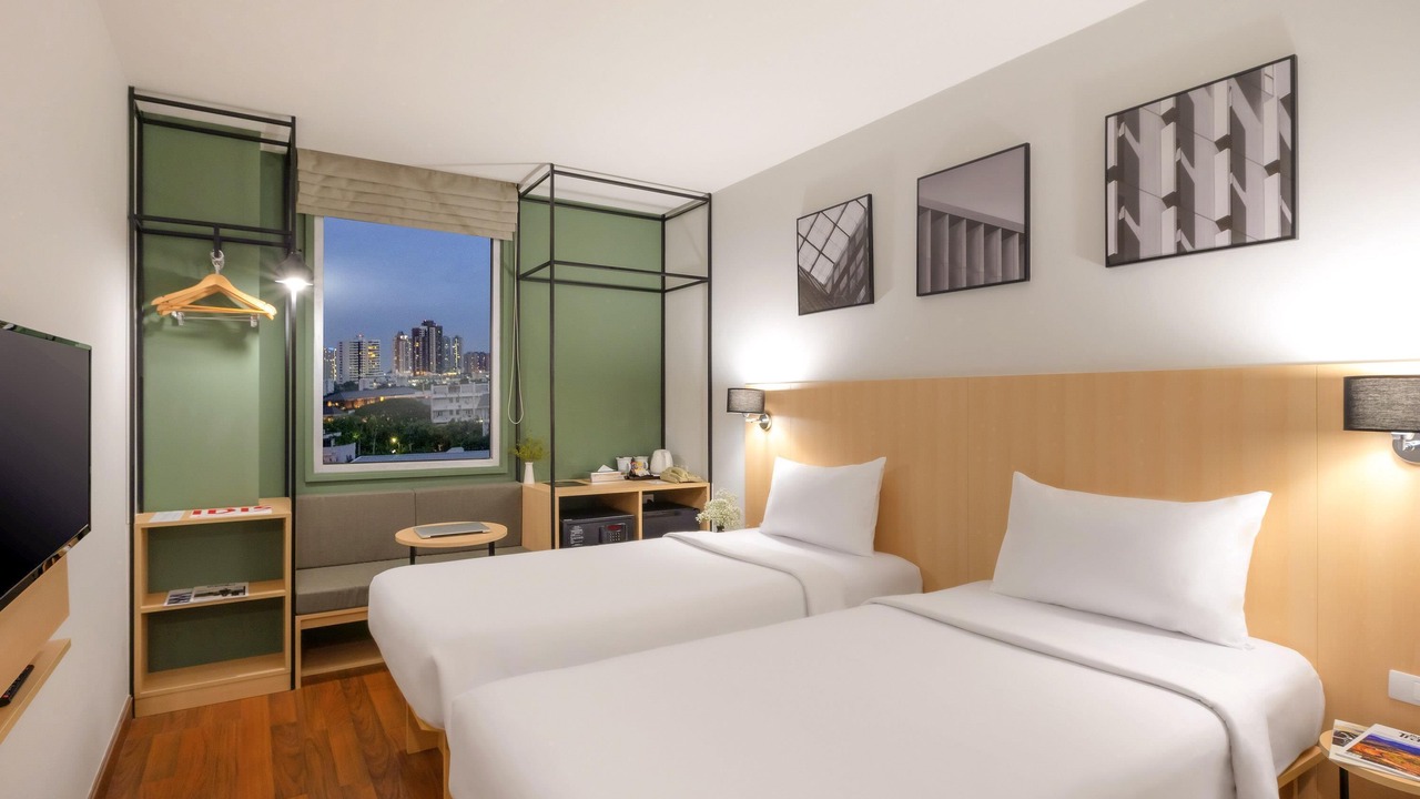 Photo of Bedroom in Thung Maha Mek