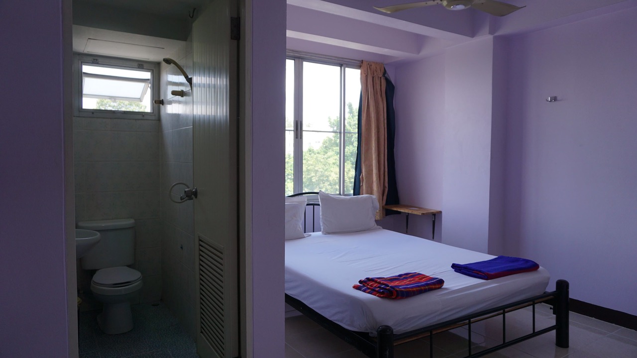 Photo of Bedroom in Wat Sam Phraya