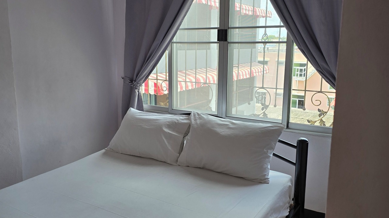 Photo of Bedroom in Wat Sam Phraya