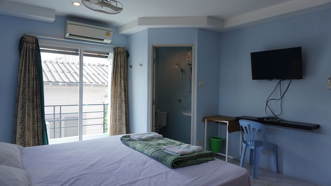 Photo of Bedroom in Wat Sam Phraya
