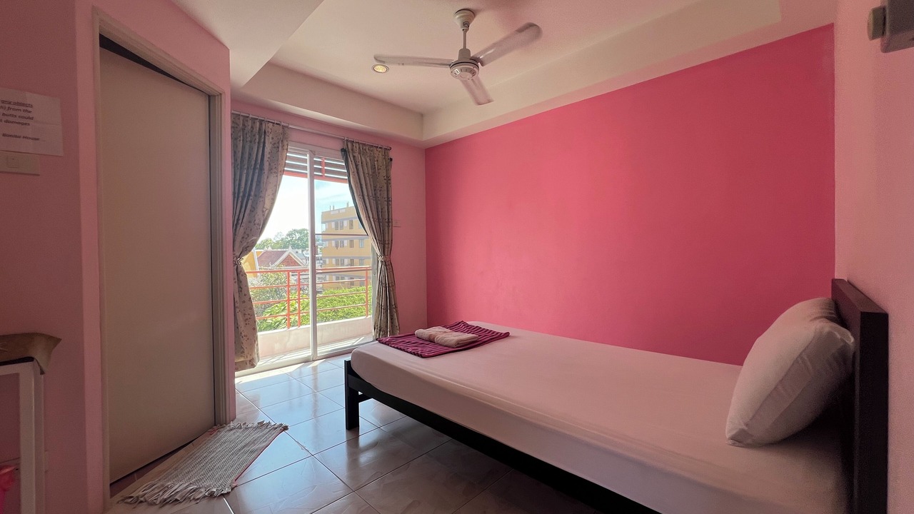 Photo of Bedroom in Wat Sam Phraya