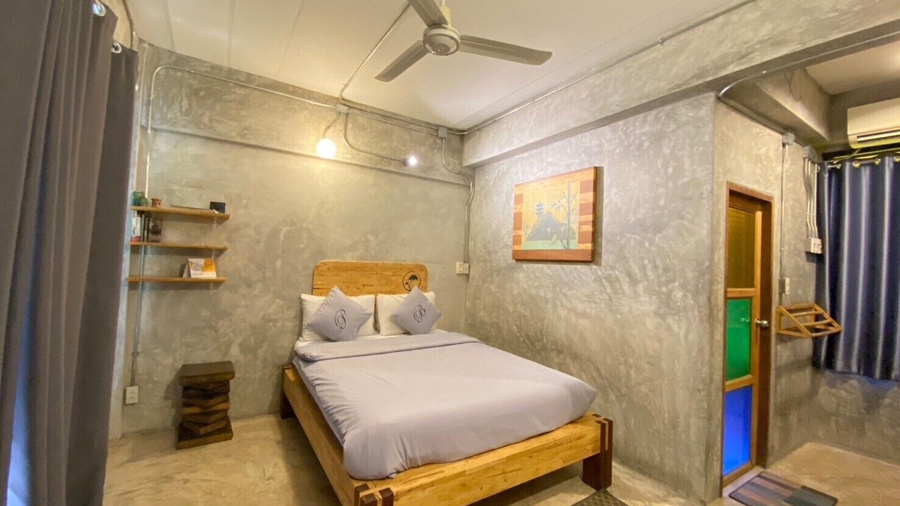 Photo of Bedroom in Mae Sot