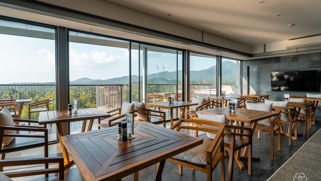 Photo of Outdoor in Wok Tum