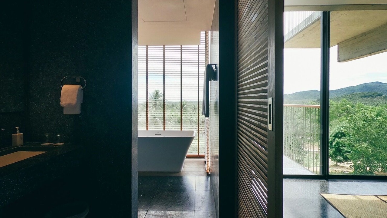 Photo of Bathroom in Wok Tum