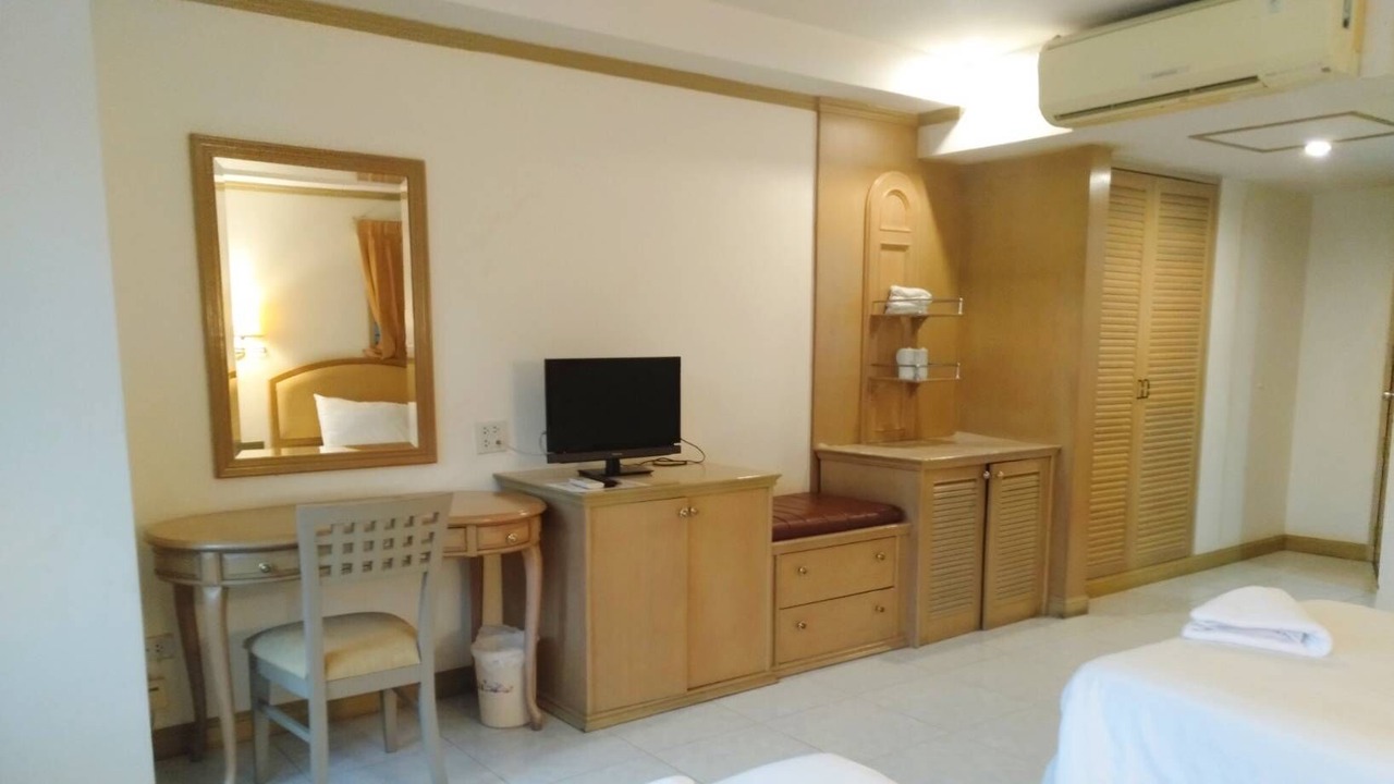 Photo of Bedroom in Tha Pho