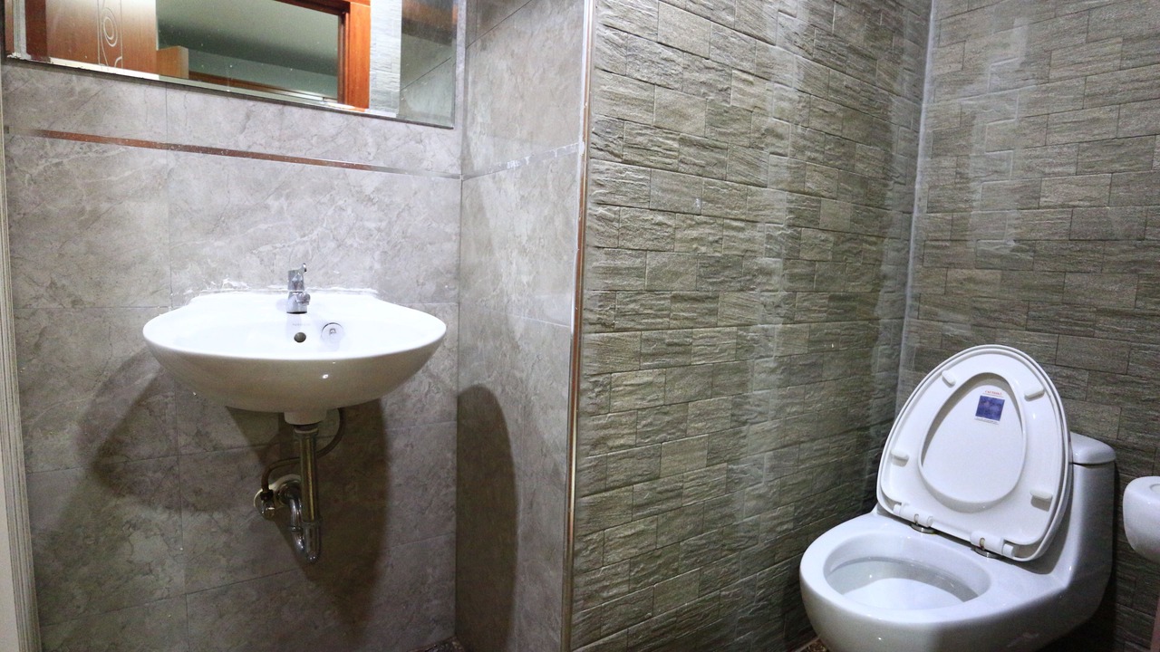 Photo of Bathroom in Samut Sakhon
