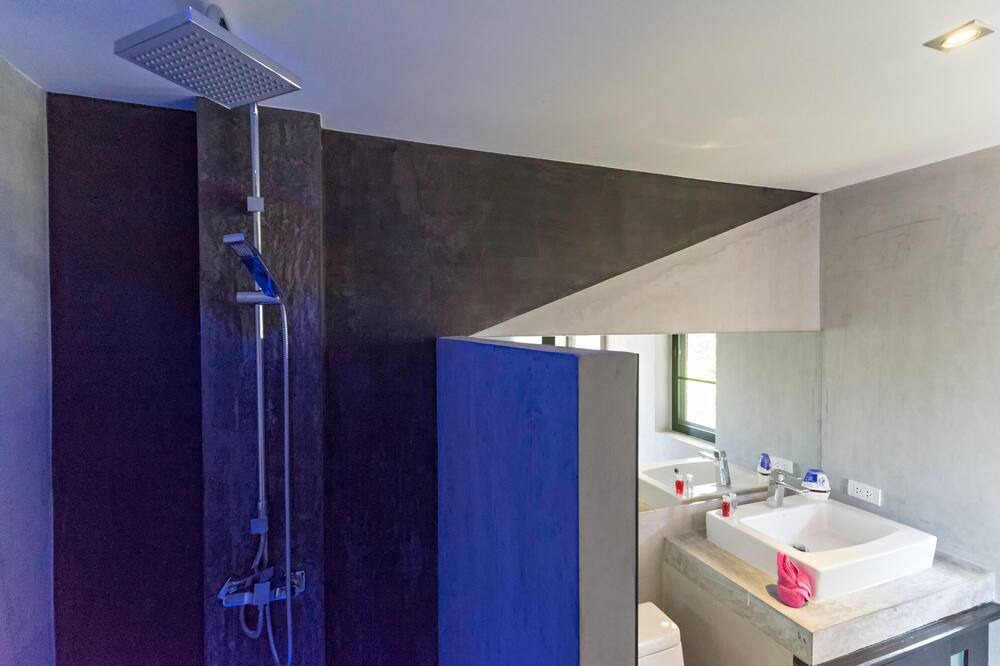 Photo of Bathroom in Mae Nam
