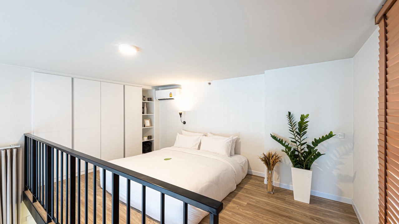 Photo of Bedroom in Khanna Yao