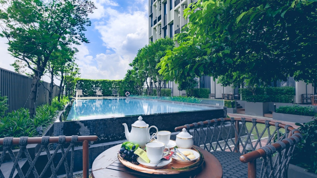 Photo of Outdoor in Khanna Yao
