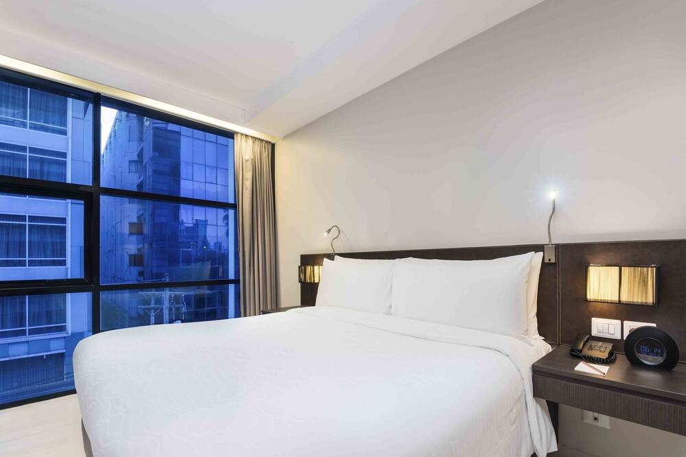 Photo of Bedroom in Bangkok Central Business District