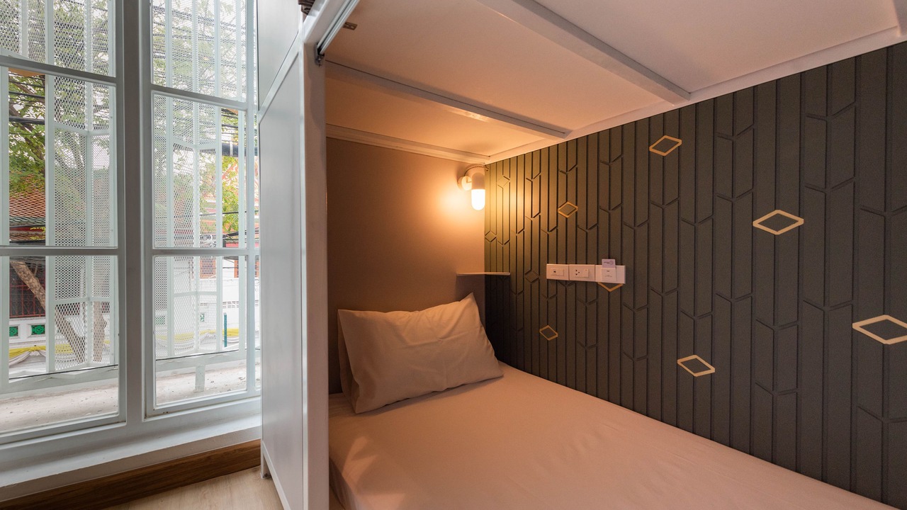 Photo of Bedroom in Phra Nakhon