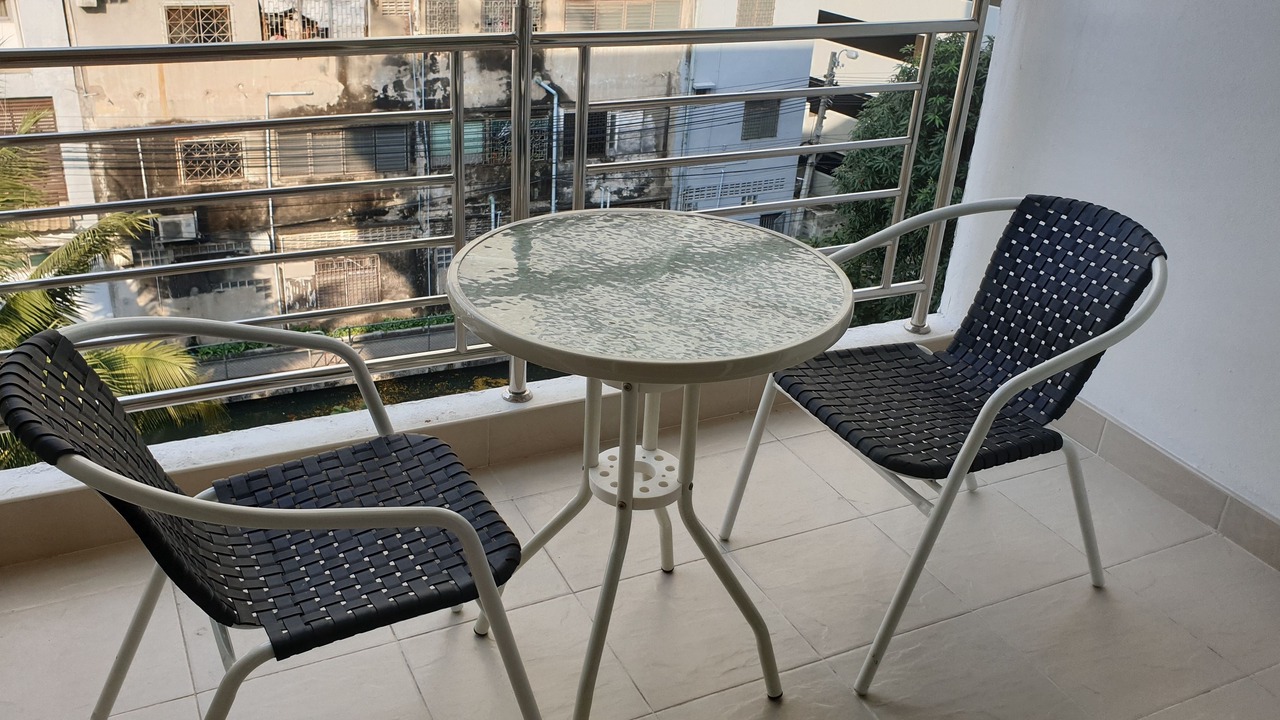 Photo of Patio Balcony in Khlong San