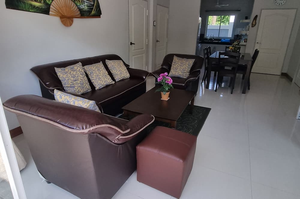 Photo of Livingroom in Pak Nam Pran