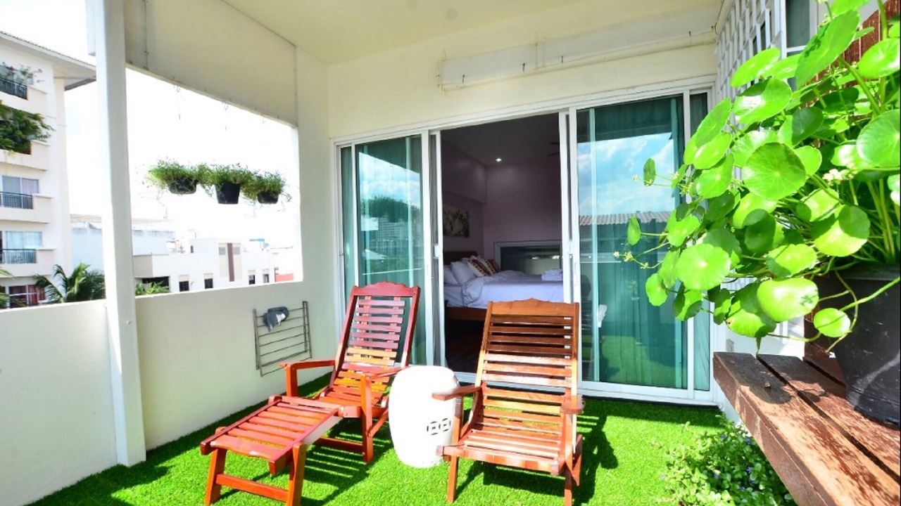Photo of Outdoor in Din Daeng