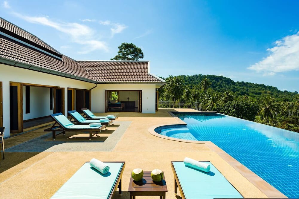 Photo of Outdoor in Thong Krut