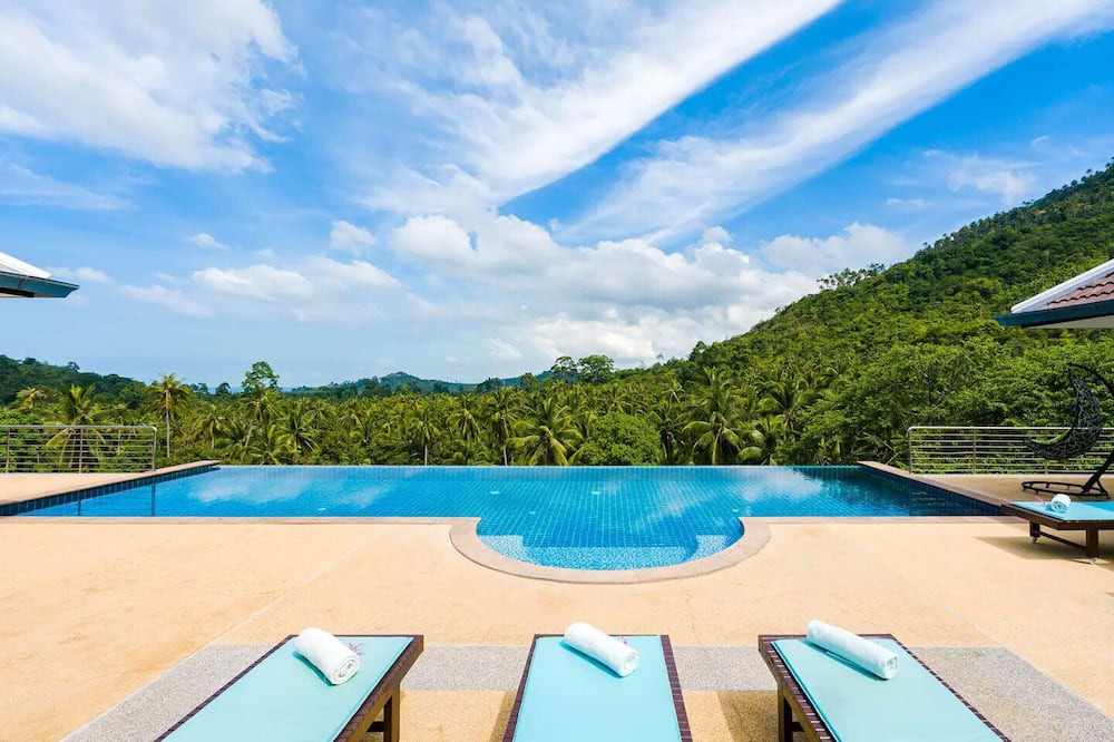 Photo of Outdoor in Thong Krut