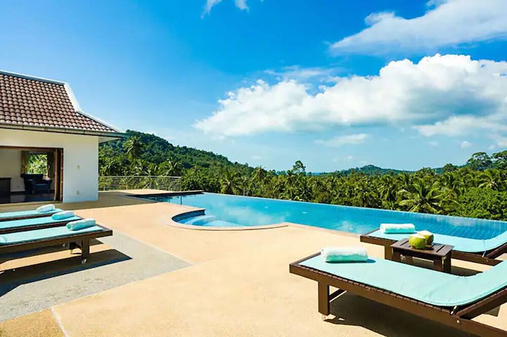 Photo of Outdoor in Thong Krut