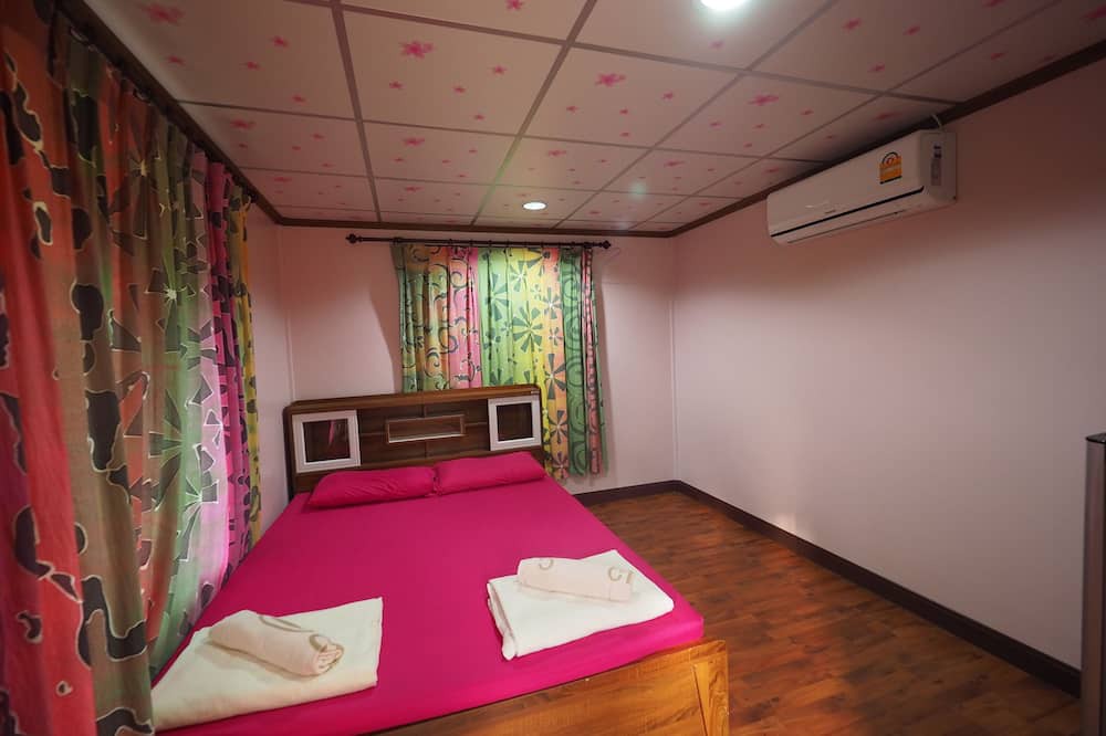 Photo of Bedroom in Lan Saka