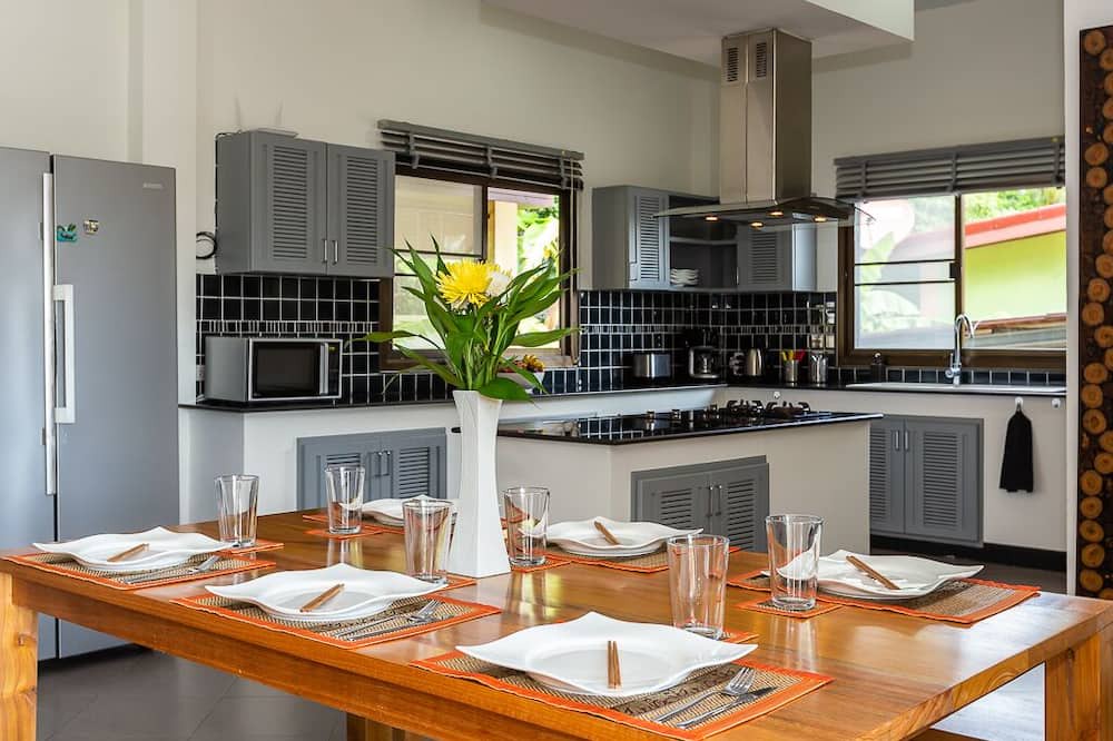 Photo of Kitchen in Wok Tum
