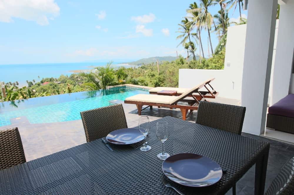 Photo of Patio Balcony in Maret