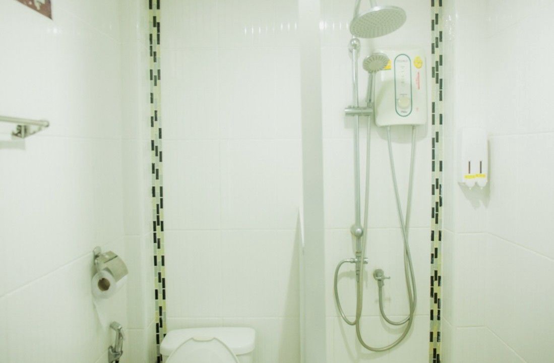 Photo of Bathroom in Hang Chat