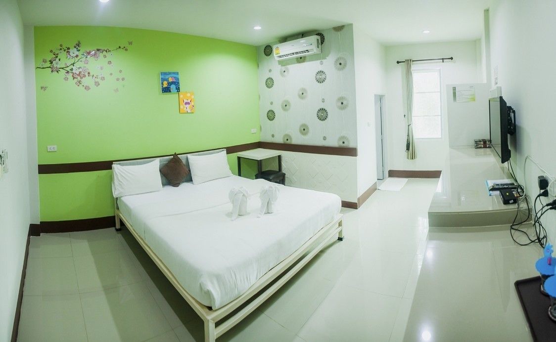 Photo of Bedroom in Hang Chat