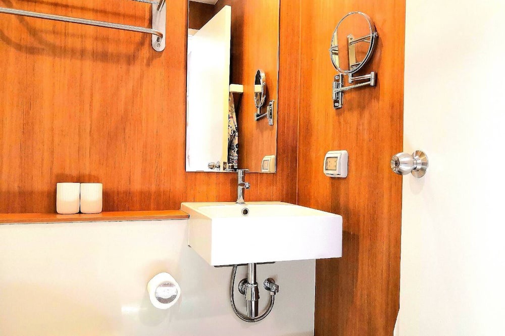 Photo of Bathroom in Sathorn