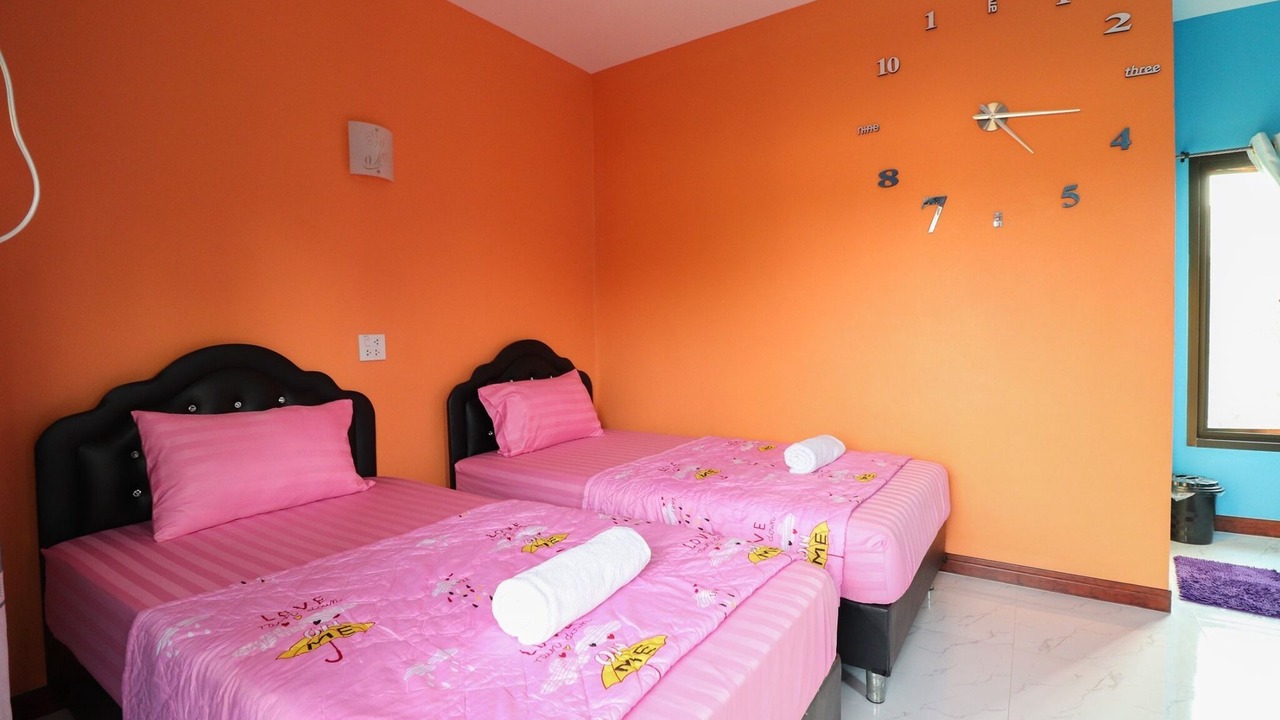 Photo of Bedroom in Thung Khwai Kin