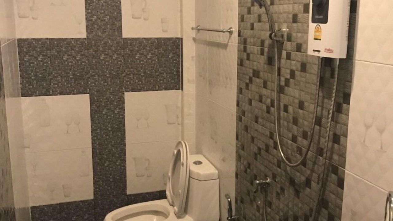 Photo of Bathroom in Thung Khwai Kin