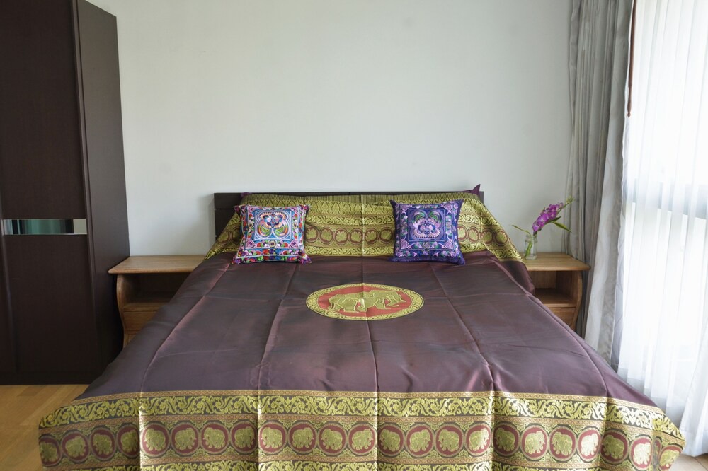 Photo of Bedroom in Phra Khanong Nuea